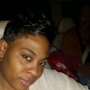 Meet your Posher, Shamika